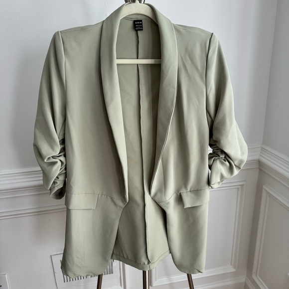 NWOT Shein Women's Sage Green Blazer Size Small - Picture 1 of 6
